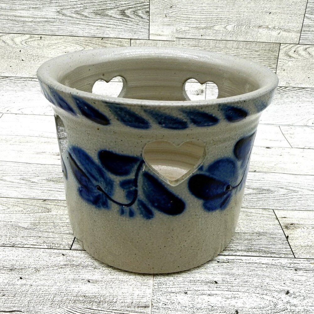 Vintage 1995 David Eldreth Cut Out Hearts Candle Crock Nottingham PA
